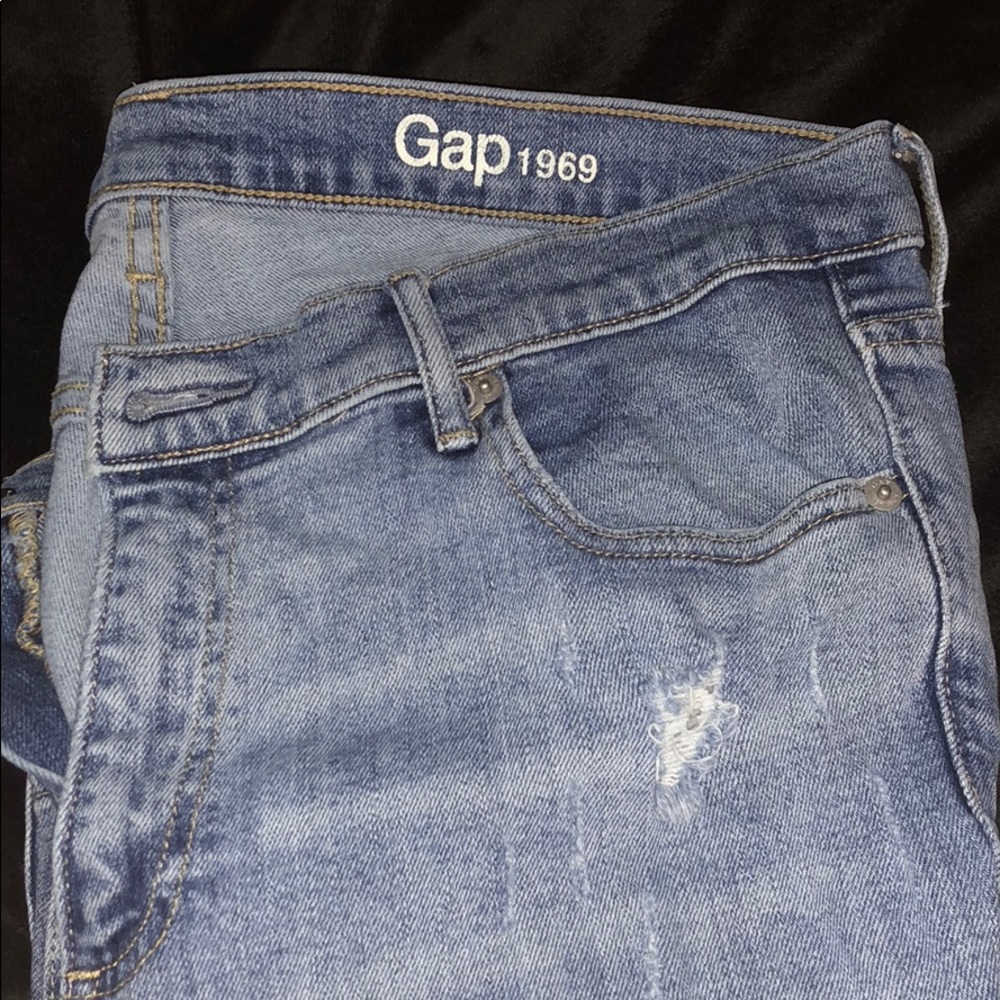 Gap Authentic True Skinny Distressed Jeans